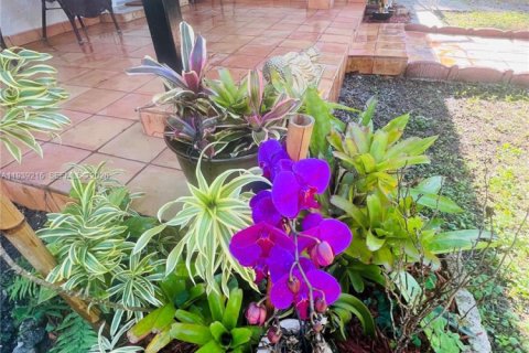 House in Homestead, Florida 5 bedrooms № 1997936 - photo 3