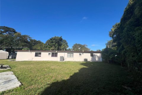 House in Homestead, Florida 5 bedrooms № 1997936 - photo 17
