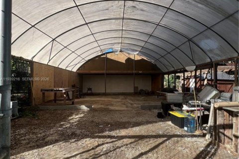 House in Homestead, Florida 5 bedrooms № 1997936 - photo 18