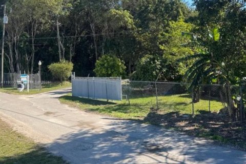 House in Homestead, Florida 5 bedrooms № 1997936 - photo 22