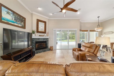 House in Ocala, Florida 4 bedrooms, 244.24 sq.m. № 1911792 - photo 9