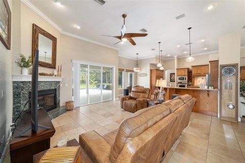 House in Ocala, Florida 4 bedrooms, 244.24 sq.m. № 1911792 - photo 10