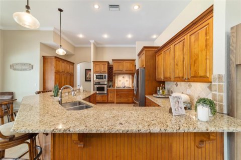 House in Ocala, Florida 4 bedrooms, 244.24 sq.m. № 1911792 - photo 20