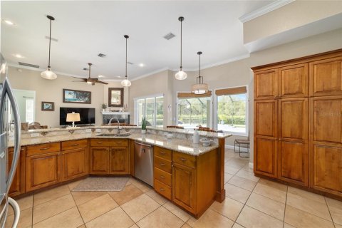 House in Ocala, Florida 4 bedrooms, 244.24 sq.m. № 1911792 - photo 23