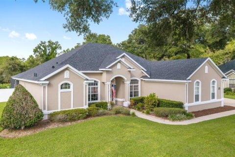 House in Ocala, Florida 4 bedrooms, 244.24 sq.m. № 1911792 - photo 3