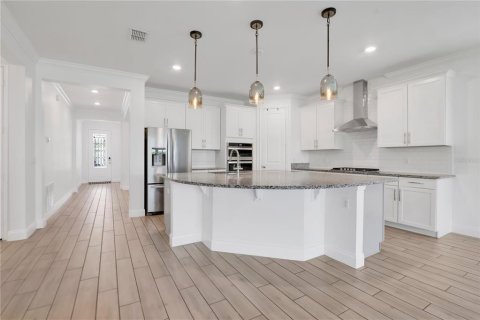 Villa ou maison à louer à Windermere, Floride: 3 chambres, 206.61 m2 № 2167721 - photo 4