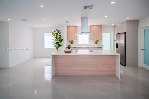 House in Miami Gardens, Florida 4 bedrooms, 115.2 sq.m. № 2062616 - photo 17