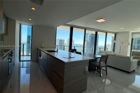 Copropriété à louer à Miami, Floride: 3 chambres, 119.01 m2 № 1966517 - photo 16