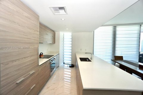 Copropriété à louer à Miami, Floride: 3 chambres, 119.01 m2 № 1966517 - photo 10