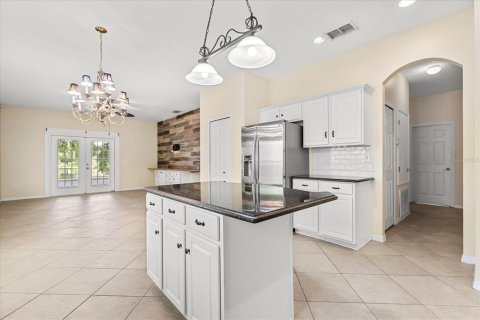 House in Orlando, Florida 4 bedrooms, 196.21 sq.m. № 1750703 - photo 13