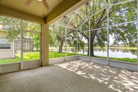 House in Orlando, Florida 4 bedrooms, 196.21 sq.m. № 1750703 - photo 30