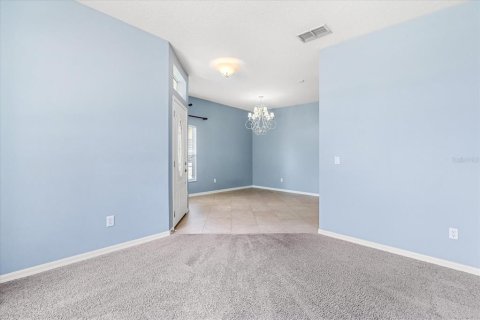 House in Orlando, Florida 4 bedrooms, 196.21 sq.m. № 1750703 - photo 4