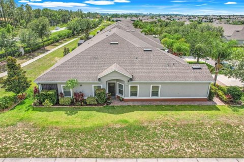 House in Clermont, Florida 2 bedrooms, 139.63 sq.m. № 1757725 - photo 5