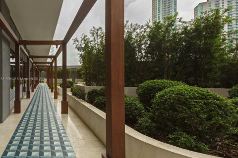 Купить кондоминиум в Майами, Флорида 58.16м2, № 2015086 - фото 14
