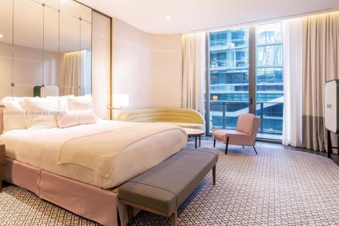 Студия в кондо в Майами, Флорида № 2015086