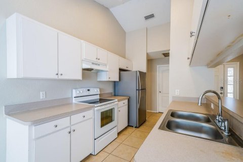 Villa ou maison à louer à Bartow, Floride: 3 chambres, 135.45 m2 № 2433390 - photo 7