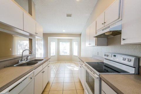 Villa ou maison à louer à Bartow, Floride: 3 chambres, 135.45 m2 № 2433390 - photo 8