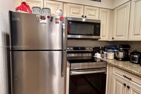 Купить виллу или дом в Тамарак, Флорида 3 спальни, 144.74м2, № 2040900 - фото 15