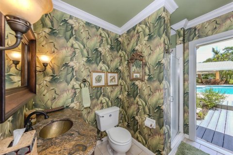 House in Venice, Florida 3 bedrooms, 206.24 sq.m. № 1637340 - photo 29