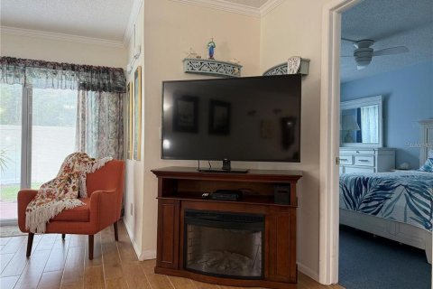 Condo in Largo, Florida, 2 bedrooms № 2105482 - photo 15