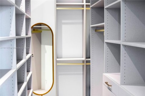 Copropriété à vendre à Miami, Floride: 3 chambres, 157.38 m2 № 1967497 - photo 8