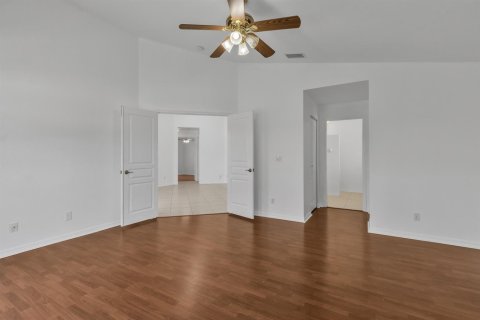 House in Boynton Beach, Florida 3 bedrooms, 147.99 sq.m. № 2191635 - photo 16
