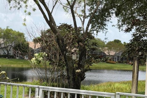 House in Boynton Beach, Florida 3 bedrooms, 147.99 sq.m. № 2191635 - photo 30