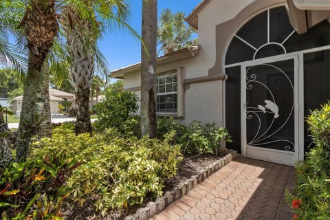 House in Boynton Beach, Florida 3 bedrooms, 147.99 sq.m. № 2191635 - photo 3