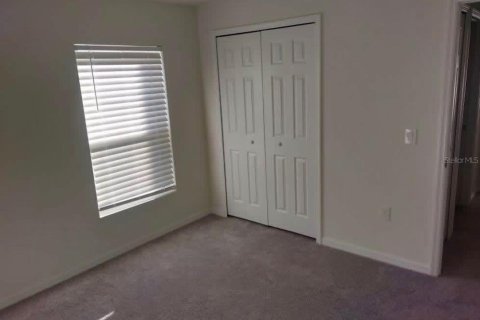 House in North Port, Florida 4 bedrooms, 166.85 sq.m. № 2231567 - photo 8