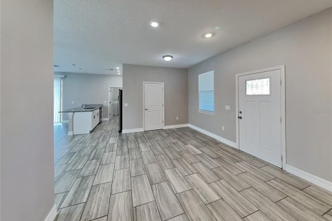 Casa en alquiler en Kissimmee, Florida, 3 dormitorios, 130.06 m2 № 1843866 - foto 4