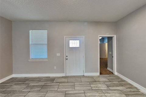 Casa en alquiler en Kissimmee, Florida, 3 dormitorios, 130.06 m2 № 1843866 - foto 3
