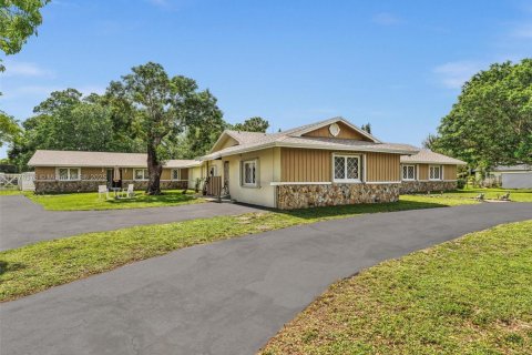 Купить виллу или дом в Дейви, Флорида 7 спален, 410.07м2, № 1977751 - фото 6