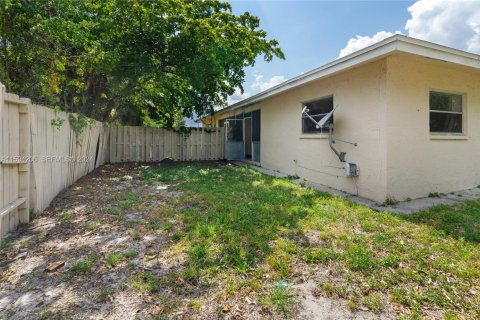 Villa ou maison à vendre à Fort Lauderdale, Floride: 3 chambres, 108.42 m2 № 2275308 - photo 22