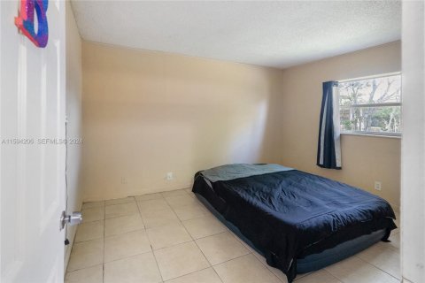 Villa ou maison à vendre à Fort Lauderdale, Floride: 3 chambres, 108.42 m2 № 2275308 - photo 11