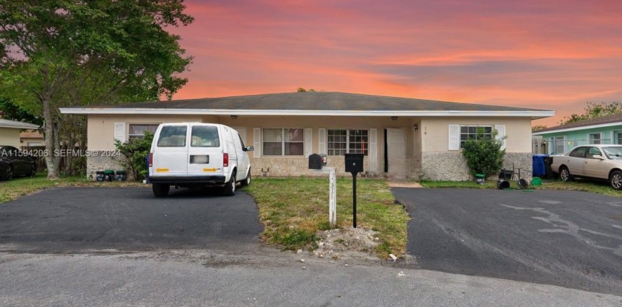 Villa ou maison à Fort Lauderdale, Floride 3 chambres, 108.42 m2 № 2275308