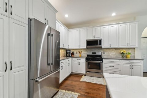 House in Oldsmar, Florida 4 bedrooms, 248.33 sq.m. № 1597762 - photo 12