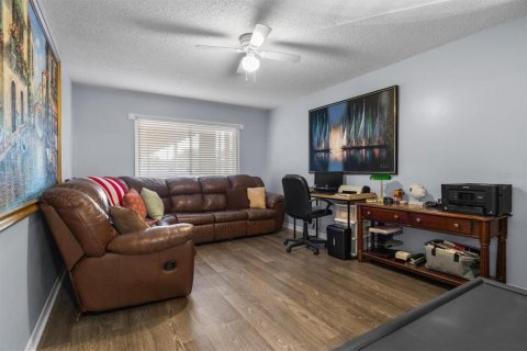 Condominio en venta en Winter Haven, Florida, 3 dormitorios, 154.78 m2 № 2215119 - foto 21