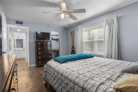 Condominio en venta en Winter Haven, Florida, 3 dormitorios, 154.78 m2 № 2215119 - foto 18
