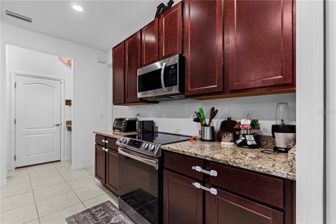 Casa en alquiler en Newberry, Florida, 3 dormitorios, 185.25 m2 № 1905142 - foto 4