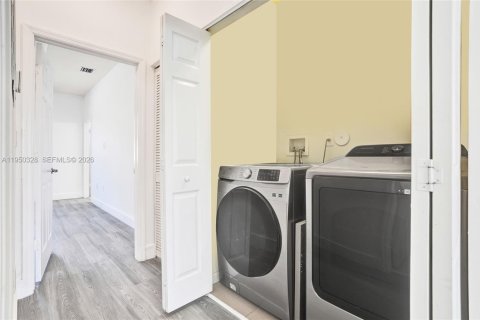 Adosado en venta en Homestead, Florida, 3 dormitorios, 161.65 m2 № 2006803 - foto 20