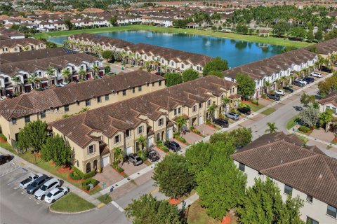 Adosado en venta en Homestead, Florida, 3 dormitorios, 161.65 m2 № 2006803 - foto 30