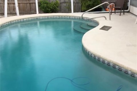 Duplex in Ormond Beach, Florida 2 bedrooms, 127.83 sq.m. № 1818910 - photo 3