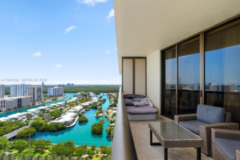 Condo in Sunny Isles Beach, Florida, 1 bedroom  № 1998912 - photo 23