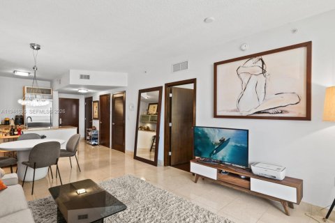 Condo in Sunny Isles Beach, Florida, 1 bedroom  № 1998912 - photo 8