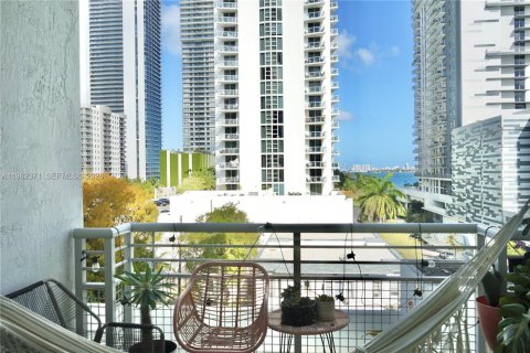 Condo à Miami, Floride, 1 chambre № 2080389