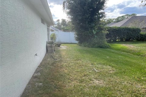 House in Port Orange, Florida 3 bedrooms, 152.64 sq.m. № 842798 - photo 11