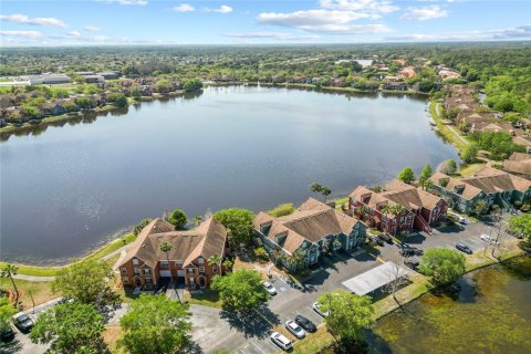 Condo in Tampa, Florida, 2 bedrooms  № 1880674 - photo 6