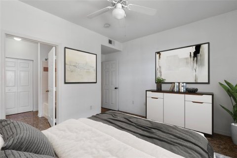 Condo in Tampa, Florida, 2 bedrooms  № 1880674 - photo 15