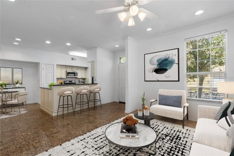 Condo in Tampa, Florida, 2 bedrooms  № 1880674 - photo 8