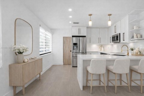 Propiedad comercial en venta en Miami, Florida, 188.13 m2 № 2007596 - foto 6